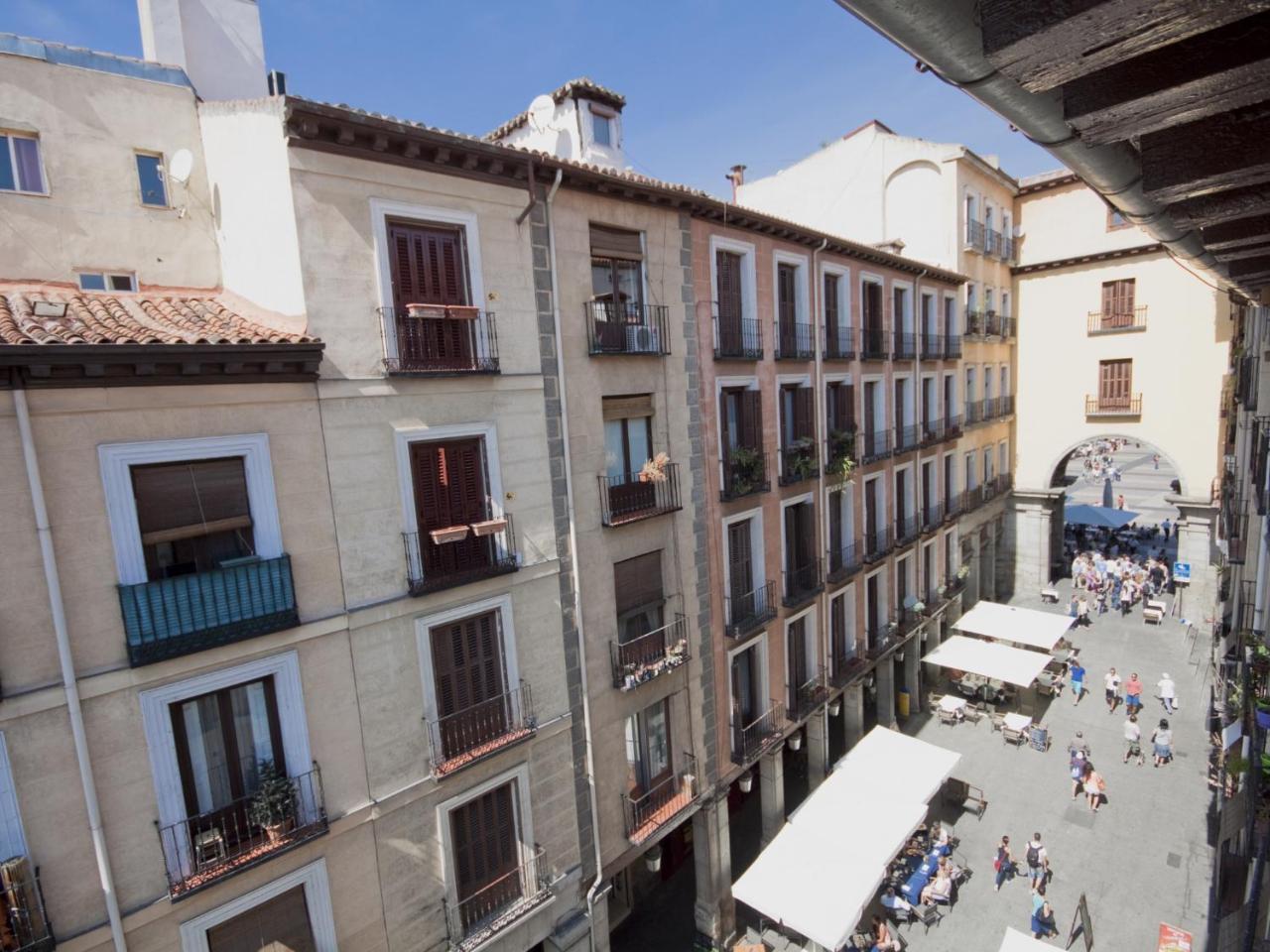 Deluxe En Plaza Mayor Мадрид Экстерьер фото